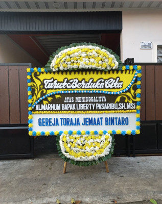 Papan Bunga Duka di Tulung