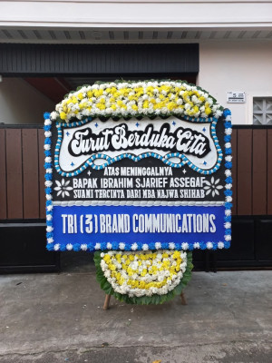 Papan Bunga Duka di Tulung